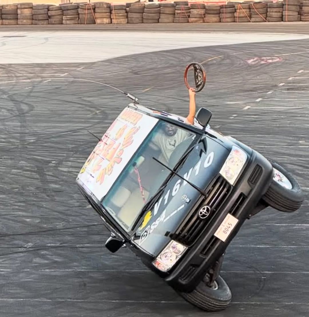 Golden hour · Toyota Land Cruiser LC 100 two-wheel hold — SideWheelPro production work at Emirates Motorplex, UAE
